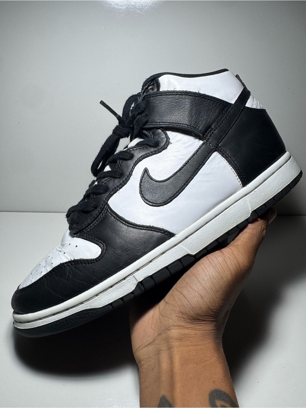 Nike Dunk High “Panda” Wmns Size 9.5